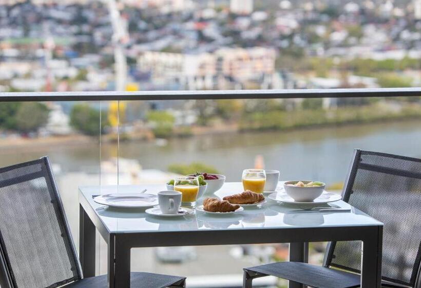 1 Bedroom Apartment River View, The Milton Brisbane