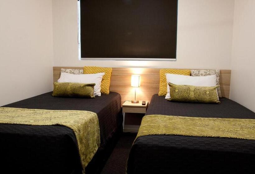 اتاق خانوادگی, Abode37 Motel Emerald