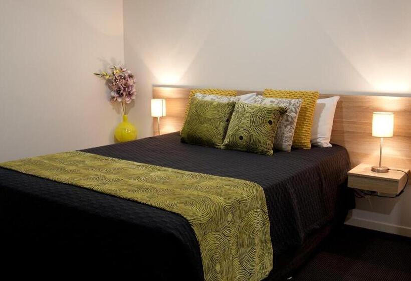 Standard Single Room Single Bed, Abode37 Motel Emerald