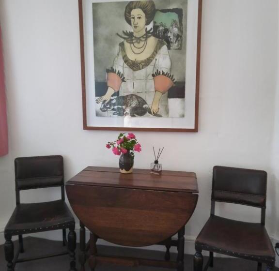 غرفة ديلوكس, Old Colony Inn