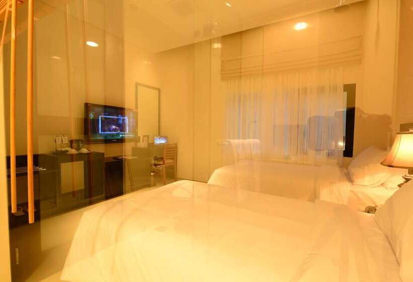 수피리어 룸, Emilia Hotel By Amazing