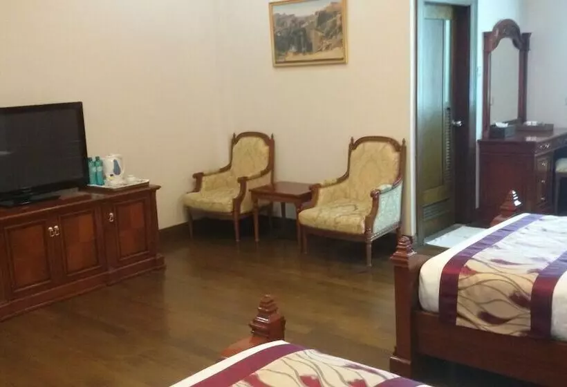 اتاق اجرایی, Palm Spring Resort & Spa