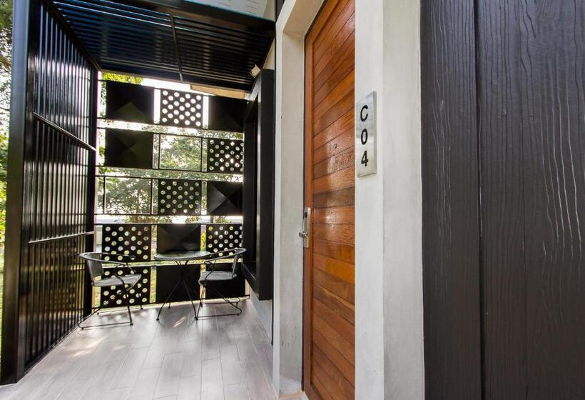 בקתה, Sunshine Paradise Resort