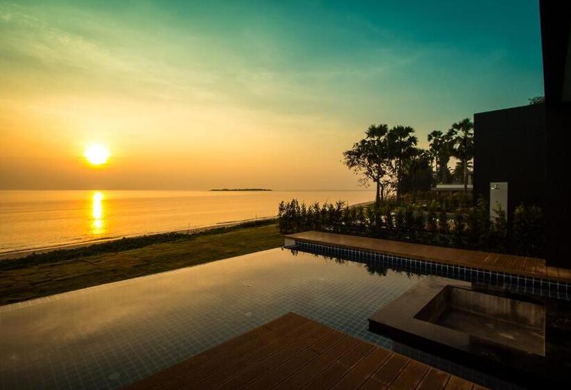 וילה עם חדר שינה אחד ובריכת שחיה, Sunshine Paradise Resort