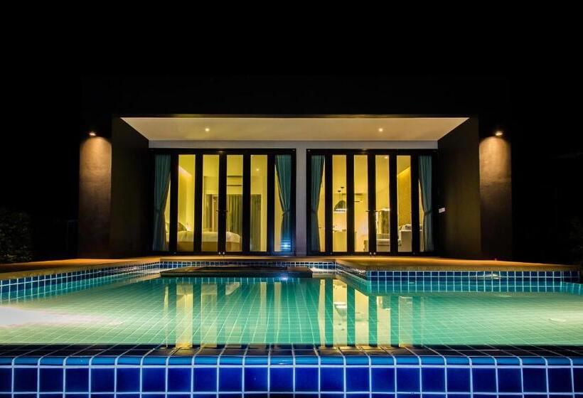 וילה עם חדר שינה אחד ובריכת שחיה, Sunshine Paradise Resort