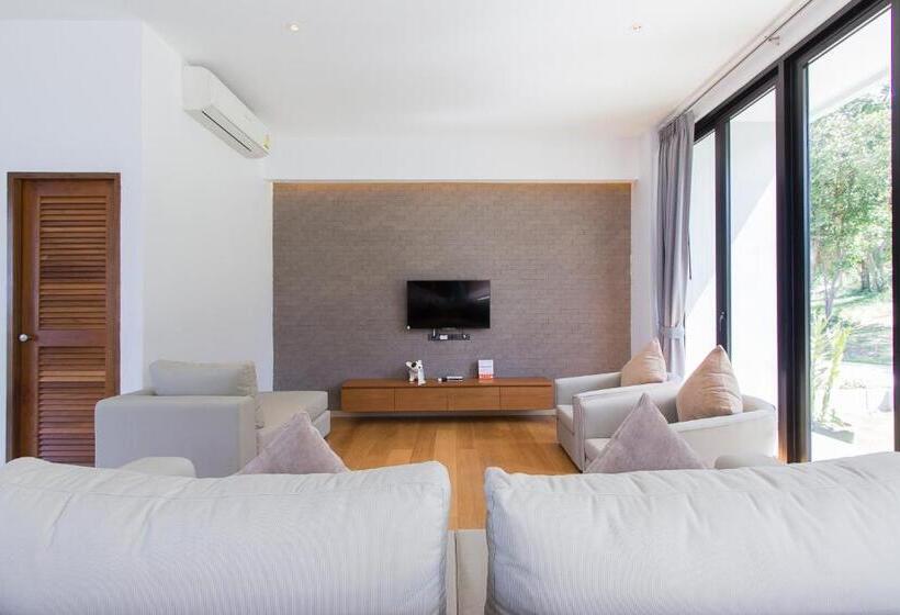 וילת 3 חדרי שינה עם בריכה, Sunshine Paradise Resort