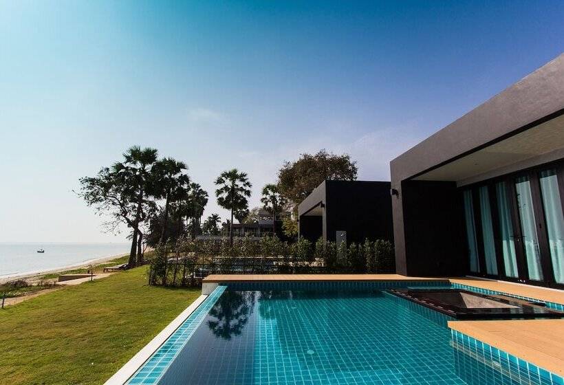 וילה עם חדר שינה אחד ובריכת שחיה, Sunshine Paradise Resort