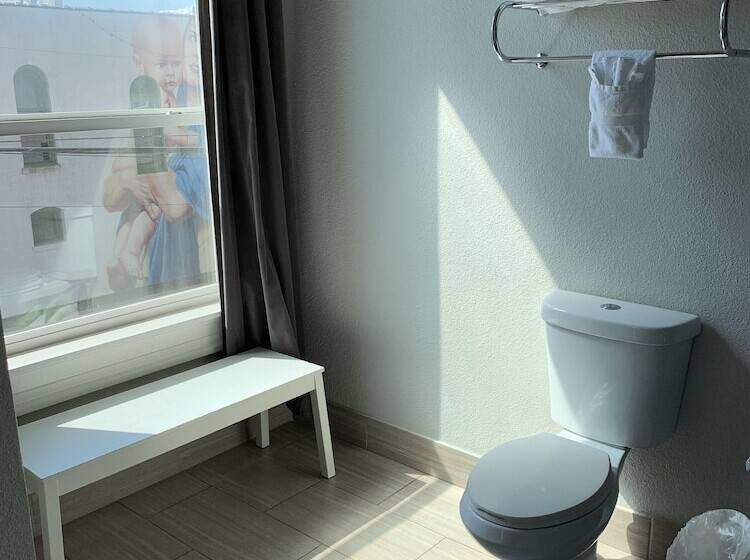 エクゼクティブルーム, The Dilworth Inn