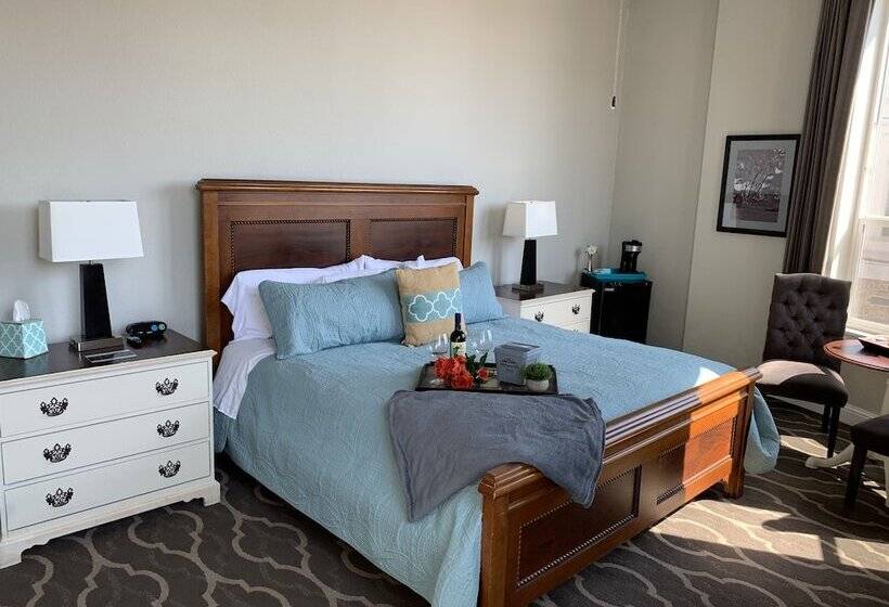 Номер Executive, The Dilworth Inn
