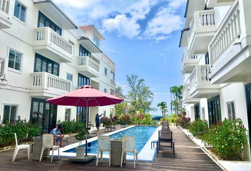 プールの見えるデラックスルーム, Mary Beach Hotel & Resort