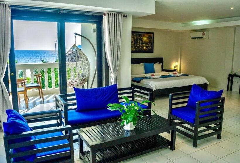 带阳台套房, Mary Beach Hotel & Resort