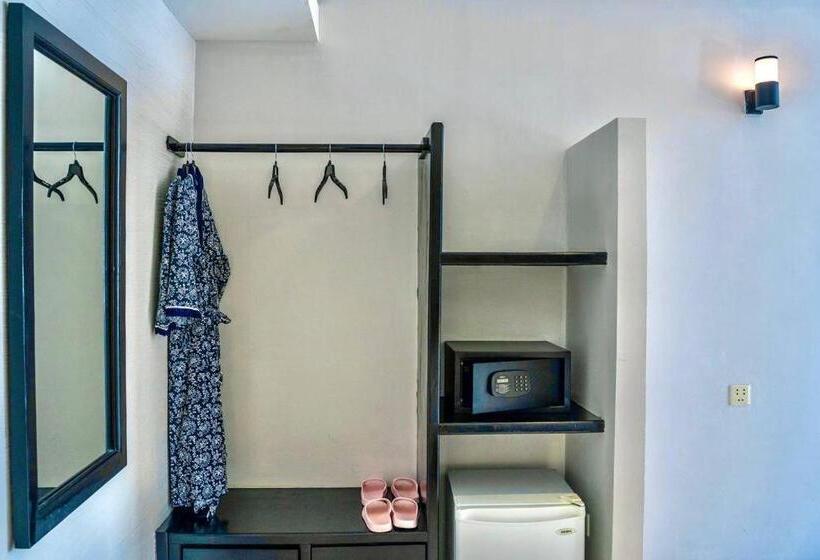 バルコニー付スイート, Mary Beach Hotel & Resort