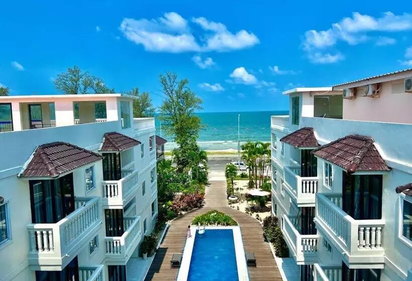 Perhesviitti, Mary Beach Hotel & Resort