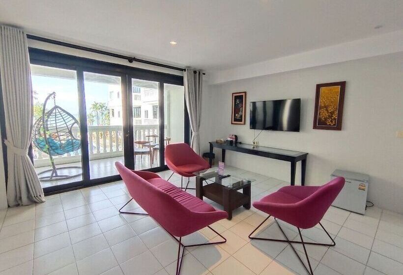 Triple Room Sea View, Mary Beach Hotel & Resort