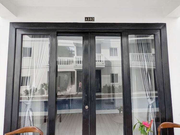 プールの見えるデラックスルーム, Mary Beach Hotel & Resort