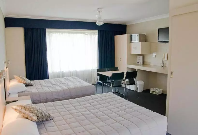 Deluxe-perhehuone, Baybrook Motor Inn
