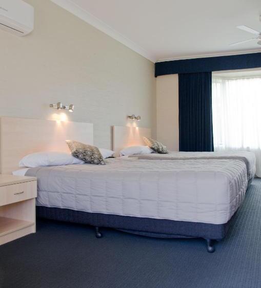 חדר משפחתי דלוקס, Baybrook Motor Inn