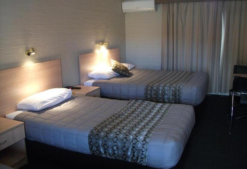 חדר משפחתי דלוקס, Baybrook Motor Inn