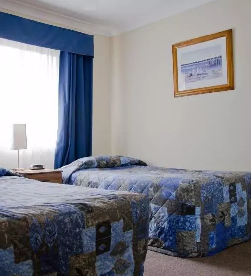 Huoneisto 2 Makuuhuonetta, Baybrook Motor Inn