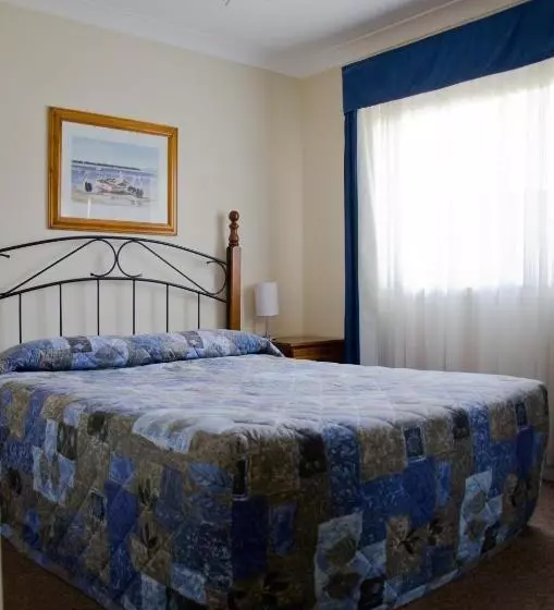 Huoneisto 2 Makuuhuonetta, Baybrook Motor Inn