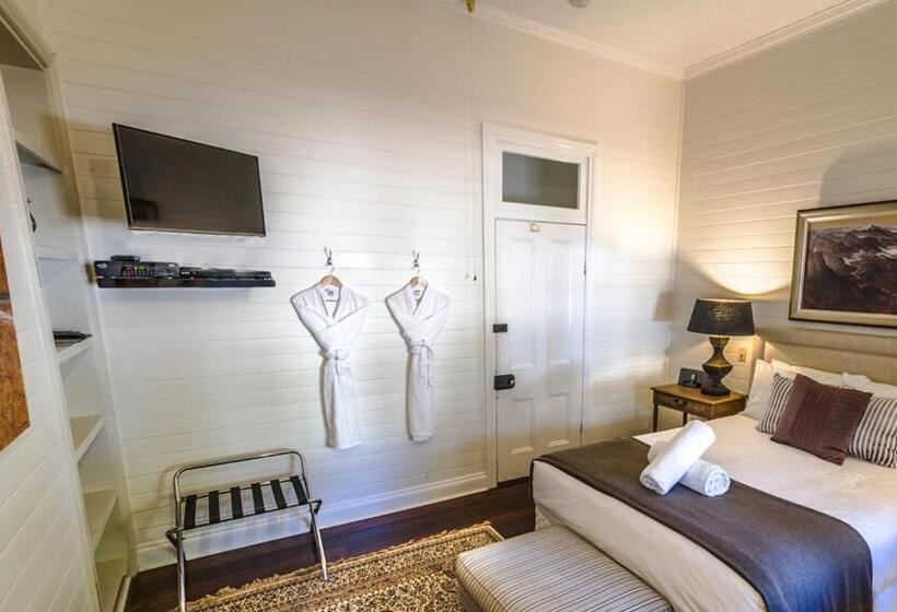 スイート, Bangalow Guesthouse