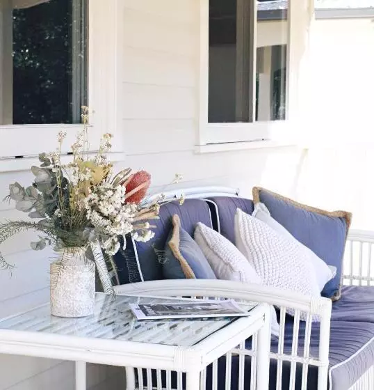 キャビン, Bangalow Guesthouse