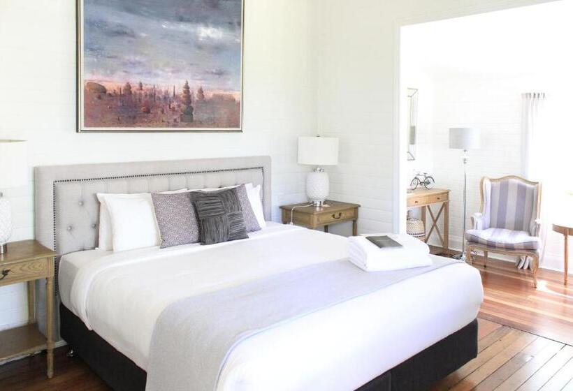 キャビン, Bangalow Guesthouse