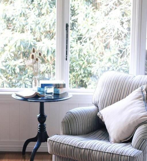 스위트, Bangalow Guesthouse