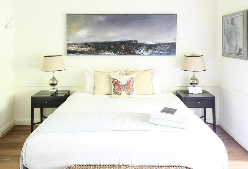 스위트, Bangalow Guesthouse