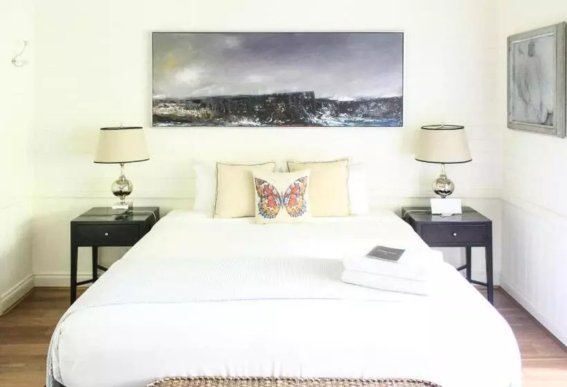 スイート, Bangalow Guesthouse