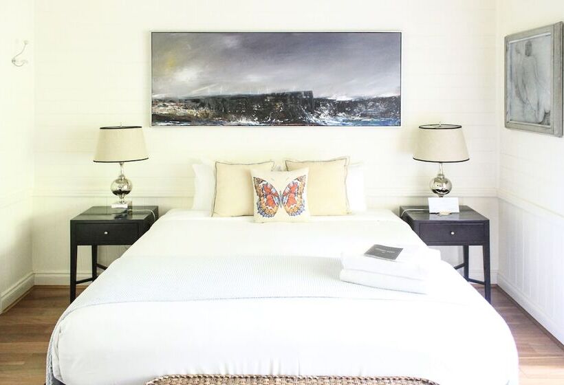 스위트, Bangalow Guesthouse