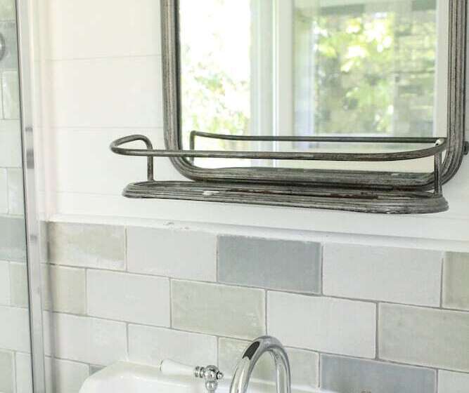 スイート, Bangalow Guesthouse