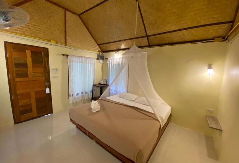 Бунгало Стандарт, Khao Sok Jungle Huts Resort