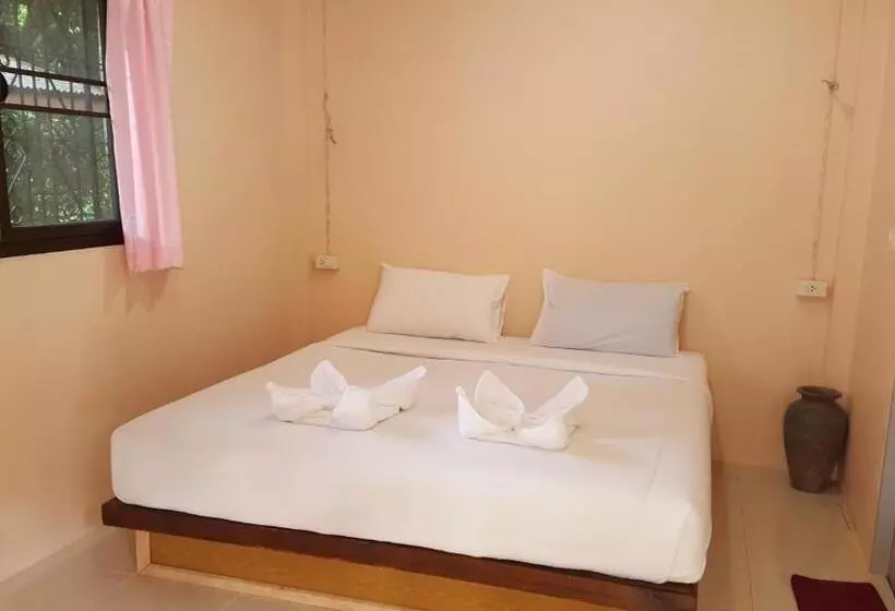 デラックスルーム, Khao Sok Jungle Huts Resort