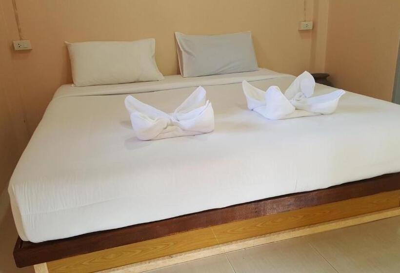 Номер Deluxe, Khao Sok Jungle Huts Resort