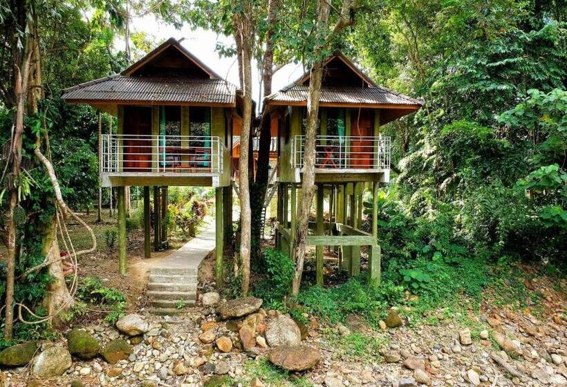 Номер Стандарт с Балконом, Khao Sok Jungle Huts Resort