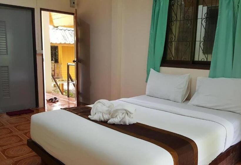 Номер Стандарт с Балконом, Khao Sok Jungle Huts Resort