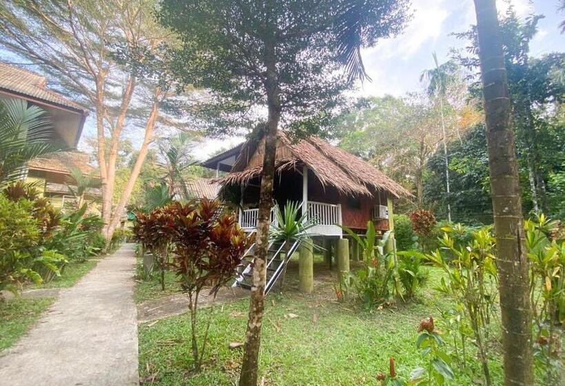 Бунгало Стандарт, Khao Sok Jungle Huts Resort