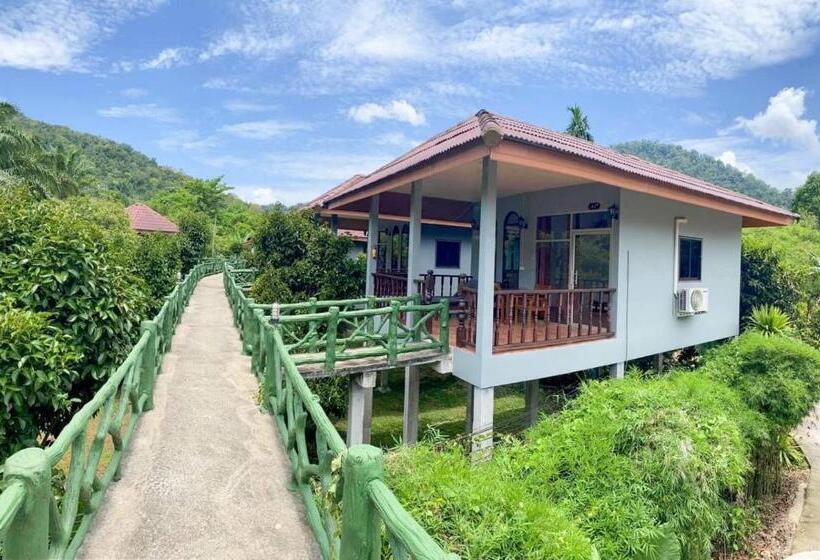 Семейный Номер, Khao Sok Jungle Huts Resort