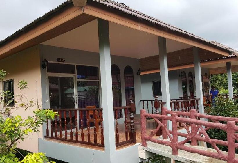 Семейный Номер, Khao Sok Jungle Huts Resort