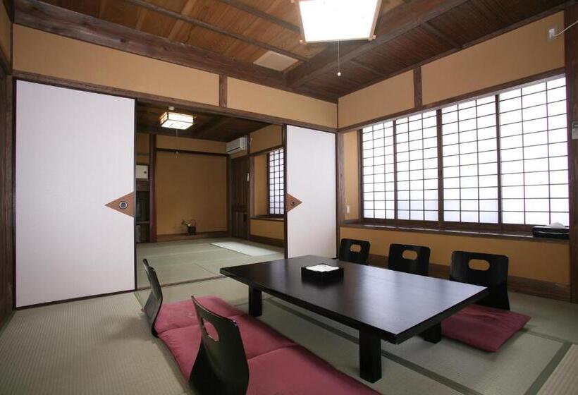 غرفة قياسية حمام مشترك, Ryokan Wakaba