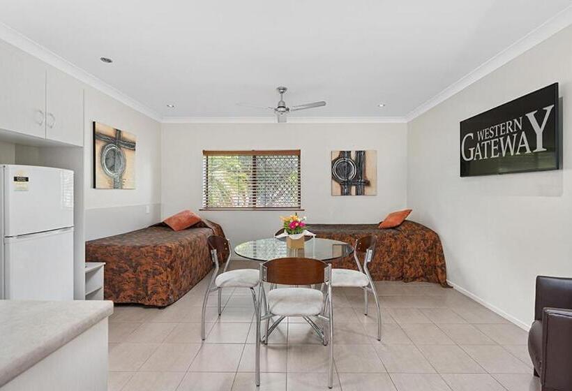 חדר אקזקיוטיב משפחתי, Western Gateway Motel And Apartments