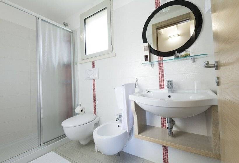 غرفة قياسية ثلاثية, Agriturismo Il Megalite