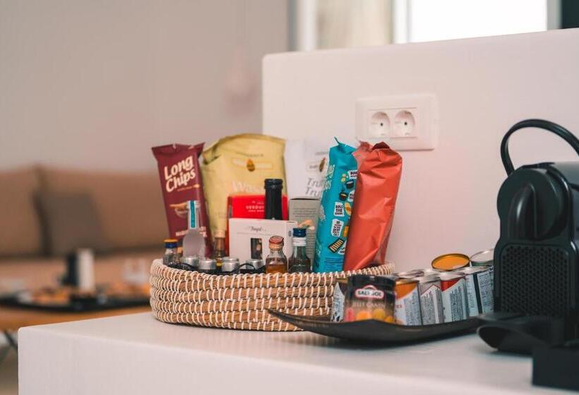 Люкс с Бассейном, Axel Beach Mykonos - Adults Only