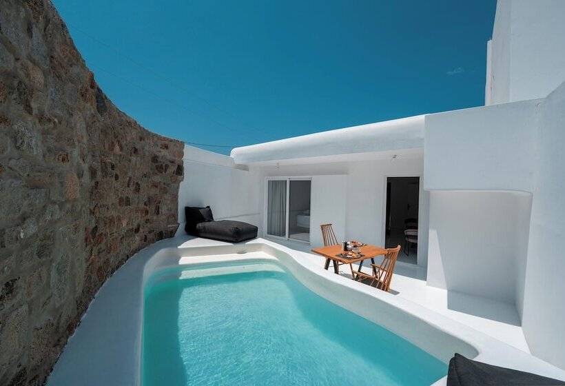 Suite with Pool, Akkadian Lgbt Boutique
