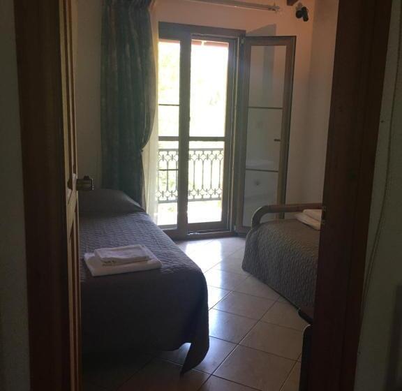 带1个卧室的公寓, Alekos Rooms And Apartments