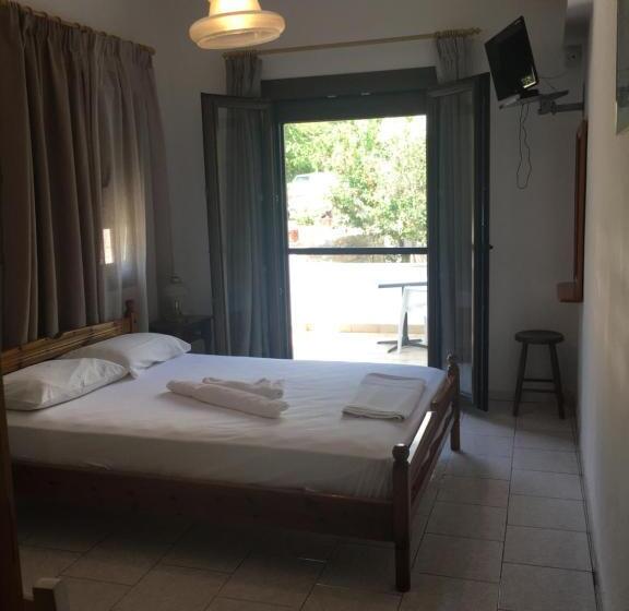 غرفة قياسية, Alekos Rooms And Apartments