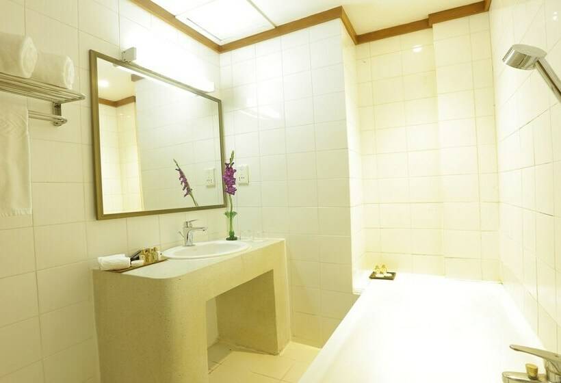 اتاق لوکس, Amazing Kengtong Resort