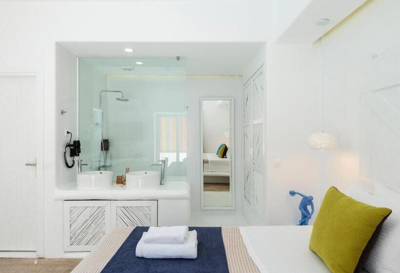 Полулюкс с Бассейном, Axel Beach Mykonos - Adults Only