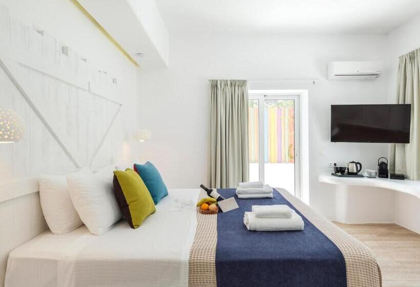 Полулюкс с Бассейном, Axel Beach Mykonos - Adults Only